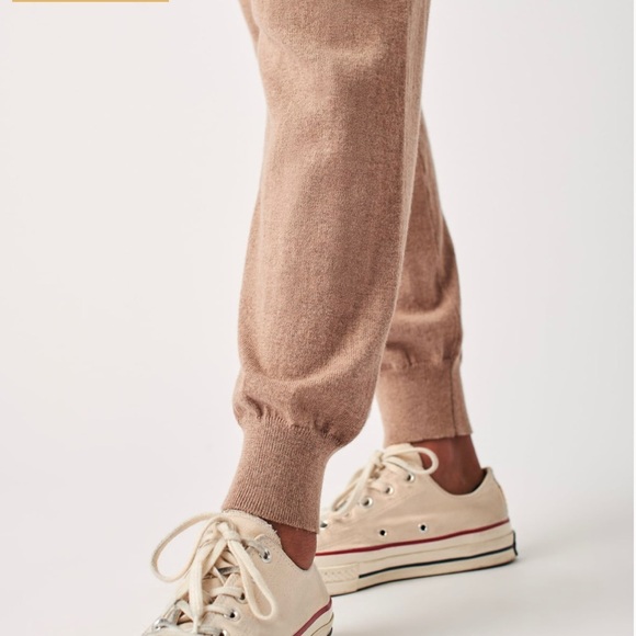 Faherty Surf Sweater Jogger NWT - Picture 3 of 14